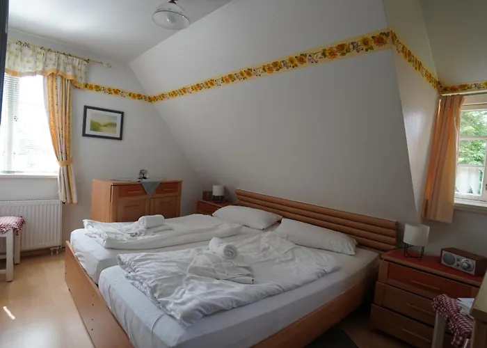 Ferien Unterm Reetdach Whg 01